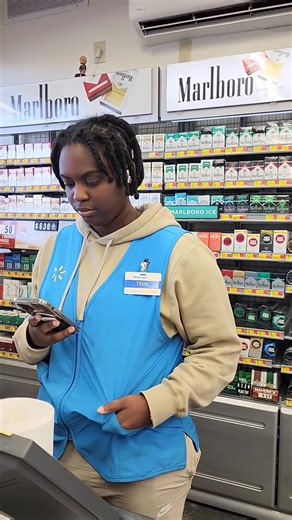 Walmart fuel station employee refuses to count customers change - according to the employee the customer slammed the change | Esperanza Greer