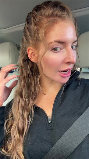 felt unhinged my delete later. but if you did sleep in your Halloween makeup, let me know where you live in the comments if you’re in Chicagoland and I’ll tell you the best place to go get a Hydrafacial and I might even tell you the best person to go to at that spa. #chicagotiktok #hydrafacial #puregreen #hangovercure #fyp @Hydrafacial @Pure Green @Pure Green Chicago