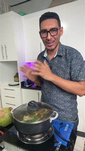 Coconut water with onion and garlic for an enlarged prostate