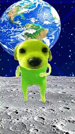 Green Alien dog sings Pretty little baby POPULAR VÍDEO 2ND