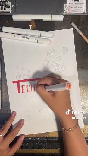 Idées créatives pour page de garde en technologie