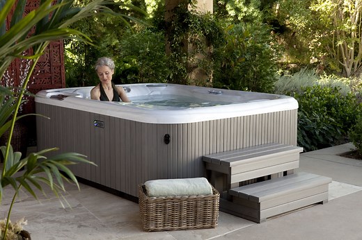 Caldera vs Hot Springs [2022 Update] Which Spas are Best?