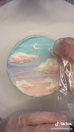 Creative Cake Art: Painting Designs on Bento Cakes