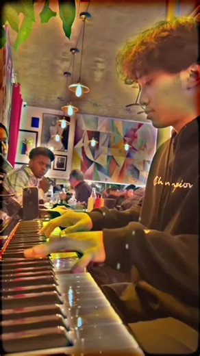 Restaurant Surprise Performance with MichaOfficial