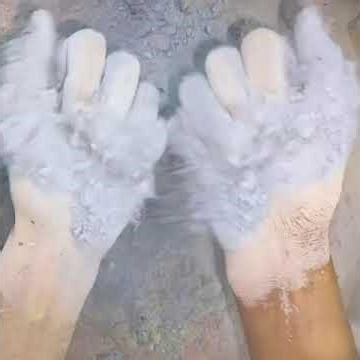 @asmr_crushing_queen #asmr #oddlysatisfying #asmrsounds #gymchalkasmr #chalkasmr #asmrcommunity