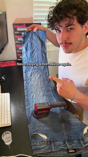 Wrinkles don’t stand a chance 💨 Heats up in 5 seconds Safe on cotton, silk, linen, polyester & more Auto-adjusts temp for every fabric Lightweight (3–4 lbs) 7-ft cord Perfect for home or travel ✈️#s#flash002