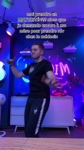 J’ose pas appeler mdrrrrr et j’lui demande de m’accompagner 🤣 #michou #pourtoi #foryou #mercimaman