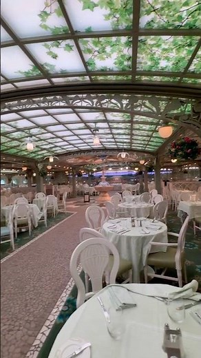 Disney Dream Enchanted Garden Peek | Rotational Dining Experience #disneycruise