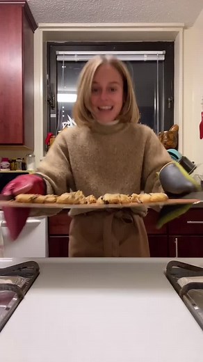 Delicious Cookie Recipe by Chrissy Teigen