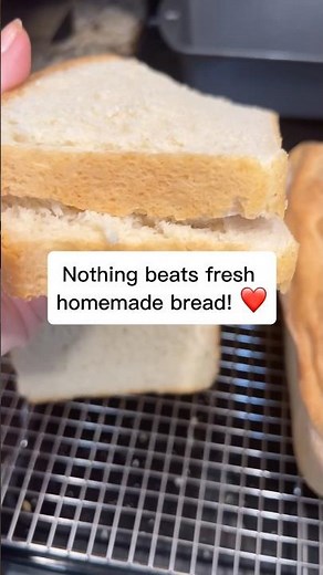 The Easiest Homemade Sandwich Bread