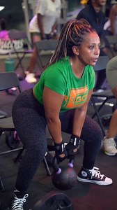 76K views · 3.2K reactions | Do these same workouts at HOME  on your own time from anywhere in the world ! ▪︎ 헦헲헻헱 혂혀 헮 헠험헦헦헔헚험 혀헮혆헶헻헴 “ퟵퟬ” to join our ONLINE #90DayChallenge | Reggie C Fitness | Facebook