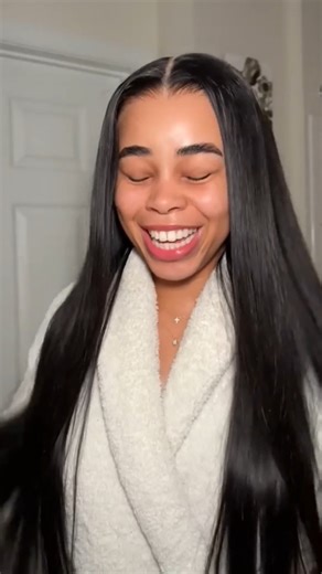 Easy to create a charming, just so charming! 💥🥰 👉🏿wig link ：https://www.allovehair.com/collections/best-sale/products/pre-cut-lace-pre-plucked-bleached-knots-ready-to-wear-5x5-lace-closure-wigs-180-density?variant=43995922038964&utm_source=facebook&utm_medium=post&utm_campaign=zxy250831-5x5st ⚡Allove link ：https://www.allovehair.com/?utm_source=facebook&utm_medium=post&utm_campaign=zxy250831-mainpage 🛒Wig: Allove 5x5 straight hair Front Wig 🔥5x5 Glueless Wig 24”=$99.99 🔥70% OFF Flash Sale