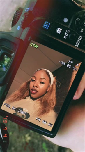 Capture the Moment with Snap That Shit