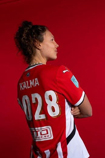 Van groen-wit naar rood-wit: welkom Fenna Kalma! ❤️🤍 | PSV Vrouwen