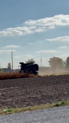 At Fill-Rite, we design and manufacture rugged fuel transfer equipment built for real-world demands. From engineering to assembly, every product is crafted to deliver reliable performance our customers can depend on, day after day, job after job. #fueltransferequipment #fillrite #reliable #fuel