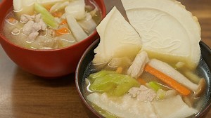 せんべい汁とは？青森・八戸の郷土料理の特徴や作り方を紹介 | クラシル