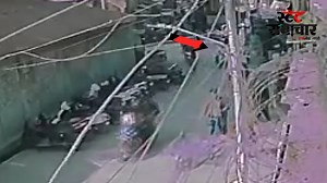 19 reactions | JK Police Releases CCTV Footage of militant attack at Maisuma in Srinagar two days back in which one CRPF personnel was martyred | State Samachar TV | Facebook