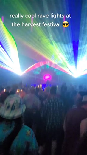 really cool rave lights #housemusic #dj #djing #raves #festival #rave #lights #raving #housemusic