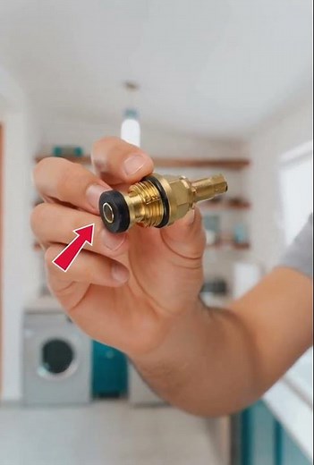 🚰💡 TRUCO FÁCIL para reparar grifos #diy