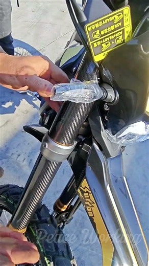 Installing Snap On Carbon Fiber Guards To Save Expensive Motorcycle Forks 🏍️
