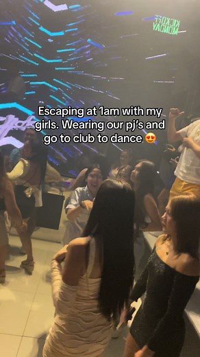 Noche de Fiesta en Zzyzx Club Manila: Diversión sin límites