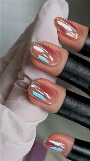 Трендовый маникюр «Жидкое стекло» за 60 секунд! ✨💅