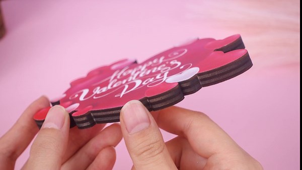 5 Pcs Valentine's Day Wooden Table Sign Decoration Freestanding Table Centerpiece Sign Gnome Heart Truck Wood Valentines Decorations Romantic Tiered Tray Valentine's Day Decor