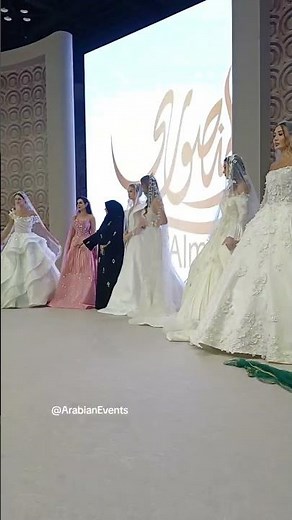 V17 - THE GULF BRIDE SHOW DUBAI 2025 - The most beautiful wedding dresses #ytshorts #dubai