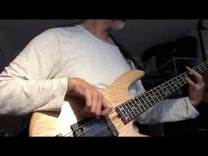 LaLaLa LoveSong (Bass Cover)