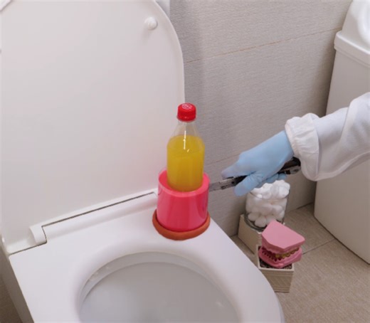 353K views · 578 reactions | Turn Your Toilet Into A Hilarious Prank To Surprise Your Friends! | 5-Minute Crafts Men | Facebook