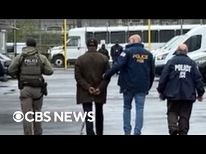 Newark mayor arrested at ICE facility