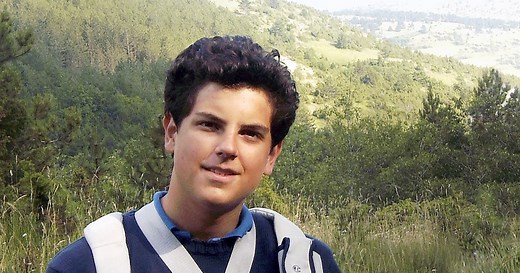 Italian teen moves closer to becoming 'patron saint of the internet' as miracle recognized