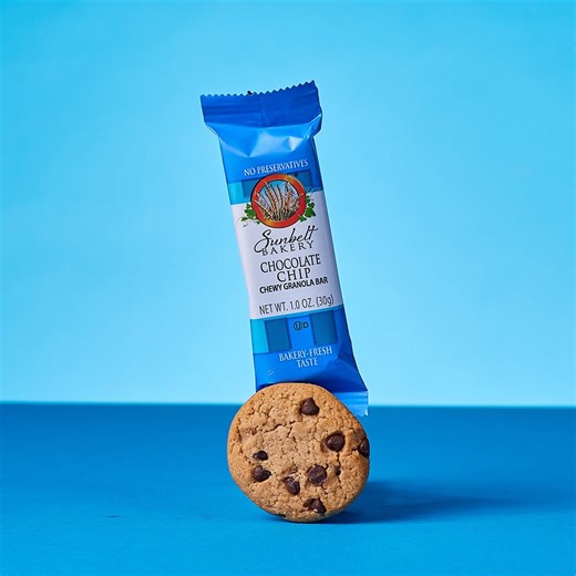 139K views · 32 reactions | The same chocolate chip flavor you love! Satisfying your chocolate chip cookie craving, one granola bar at a time.  #sunbeltbakery #thetastiestflavorsunderthesun | Sunbelt Bakery | Facebook