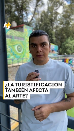 Artistas y académicos han identificado el impacto que tienen la gentrificación y la turistificación en las expresiones artísticas dentro del espacio público. 🤳🖊️: @allan_lorence #Turismo #Arteurbano #Murales #Publicidad #Política | AJ Español