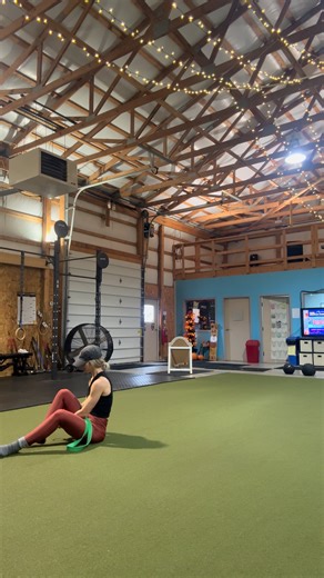 Double banded glute bridge