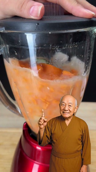Mix carrots with lemon