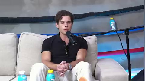 Clavicular tells Logan Paul that his relationship with his parents isn’t the best because they still treat him like a kid, and says he believes his father became JEALOUS after he surpassed him at a young age 😳👀“Do you think I’m an idiot, I got her for no reason?… and he got all mad because I passed him up in a lot of regards at an early age”