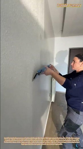 Préparer des murs parfaits : le processus essentiel du lissage des murs