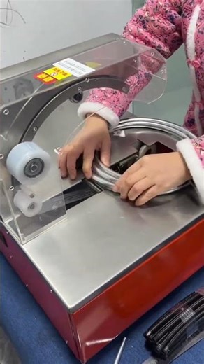 stretch wrapping bundling machine for hose, pipes, tubes,Umwickelmaschine,macchina avvolgitrice