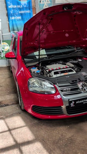 🚘 SUPER CLEAN R32 IN FOR TIMING CHAINS 👀👀🤙🤙🤙