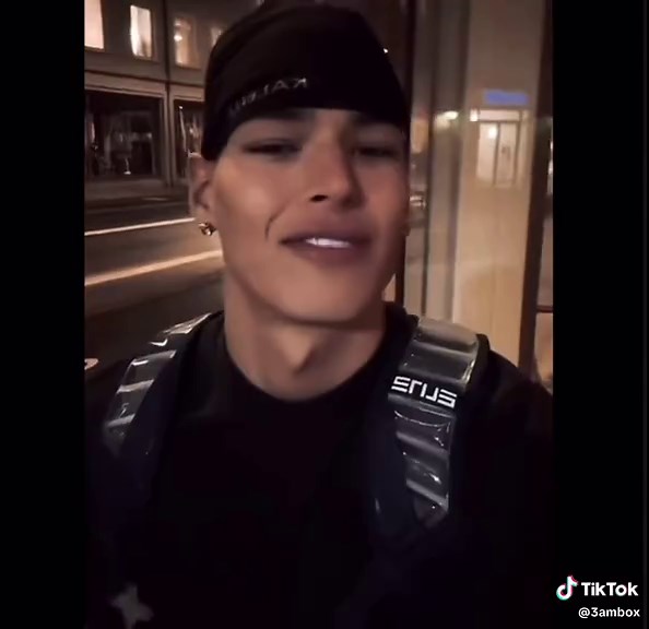 Discover Marlon: A Rising Star in Popular Culture