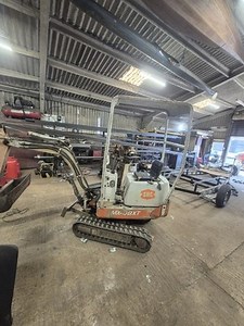 mini digger excavator , well maintained , reliable, kubota d722 engine, strong.   | eBay UK