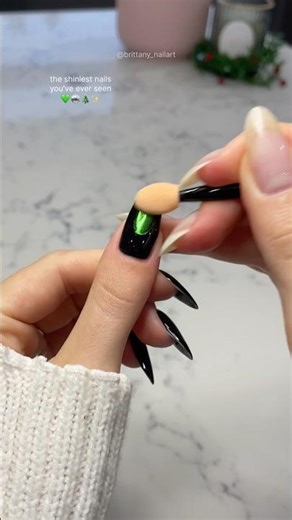 these nails look like AI 👀❇️| diy gel nail tutorial | chrome nails #nails #nailart #tutorial ial