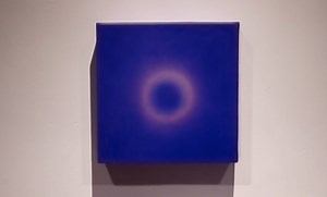 Watch this thermochromic painting change color