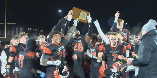 Union-Endicott claims the Section IV Class A title over Horseheads 21-20 in OT thriller
