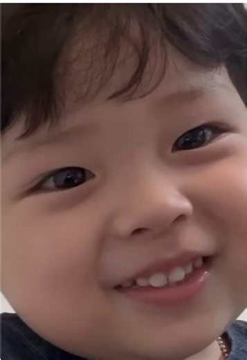 POV : Video Call with Yijin ☺️ #Yijin #yooyijin #babyyijin #hacipupu #cutebaby