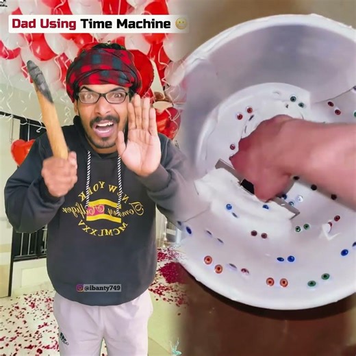 Dad using Time Machine 🧭😂 #funny #relatable #comedy #timetravel #shorts