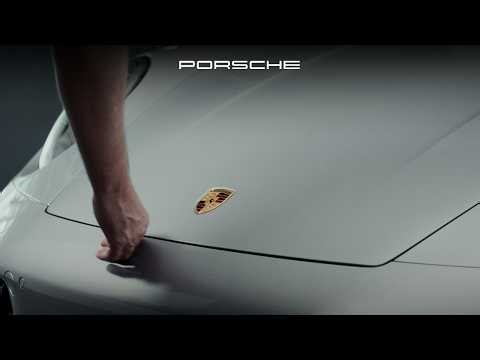Know Your Porsche | How to Use Comfort Access on a 2025 911 | 911 Porsche
