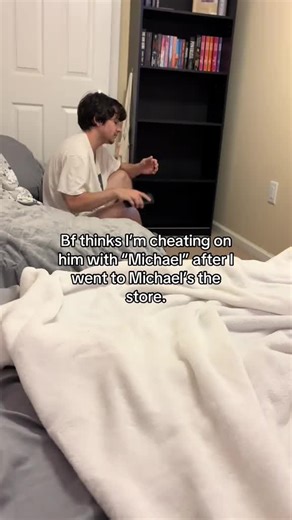 TruthSearch: Uncovering Lies in Relationships