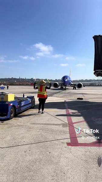Ramp Agent Adventures: Life at San Diego Airport
